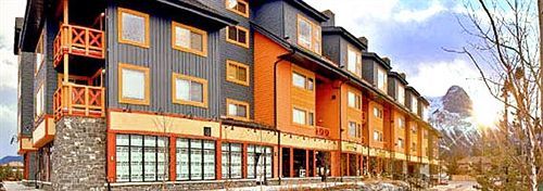 Hotel Crossing 3*